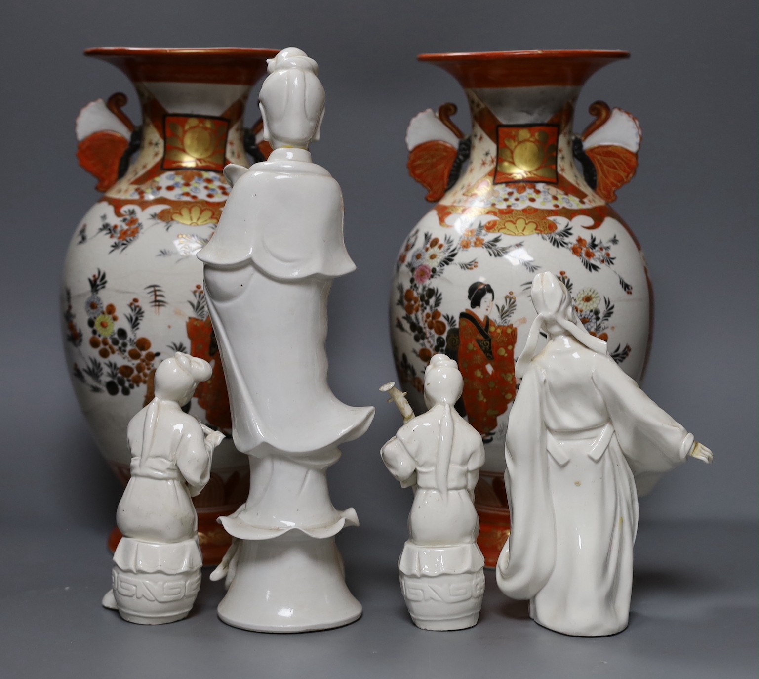 4 Chinese blanc-de-chine figures, a Chinese puce enamelled vase and a pair of Japanese Kutani vases, vases 32cms high